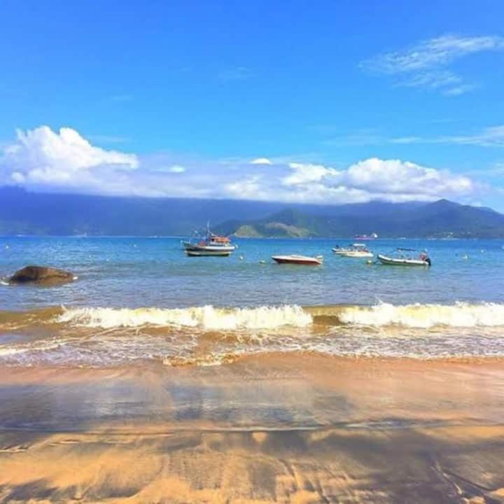 Suite Pe Na Areia- Espaco Independente Na Praia Do Curral Com Localizacao Privilegiada - Simplicidade E Comodidade Com O Por Do Sol Mais Lindo De Ilhabela - Melhor Custo Beneficio Para Ate 4 Pessoas , Na Av Jose Pacheco Do Nascimento Nº 7682 Exterior photo